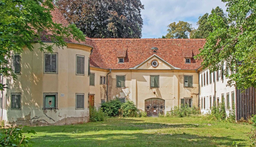 Altes Schloss Krauchenwies, Germany